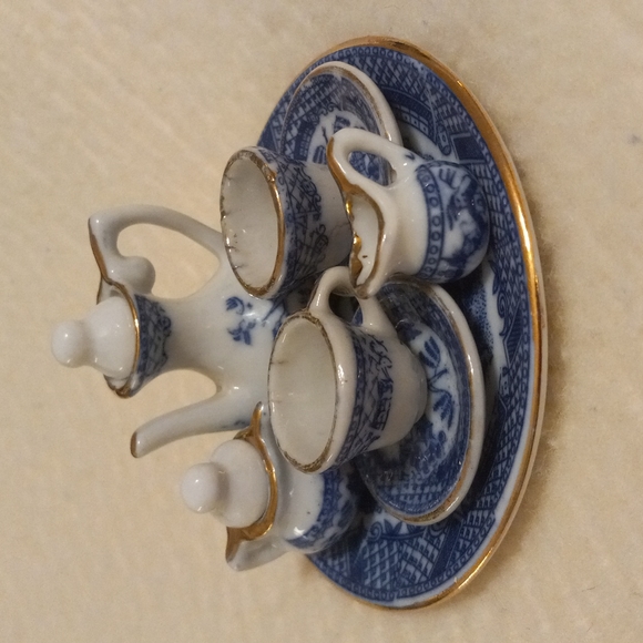 Other - Blue Willow-Tea Set